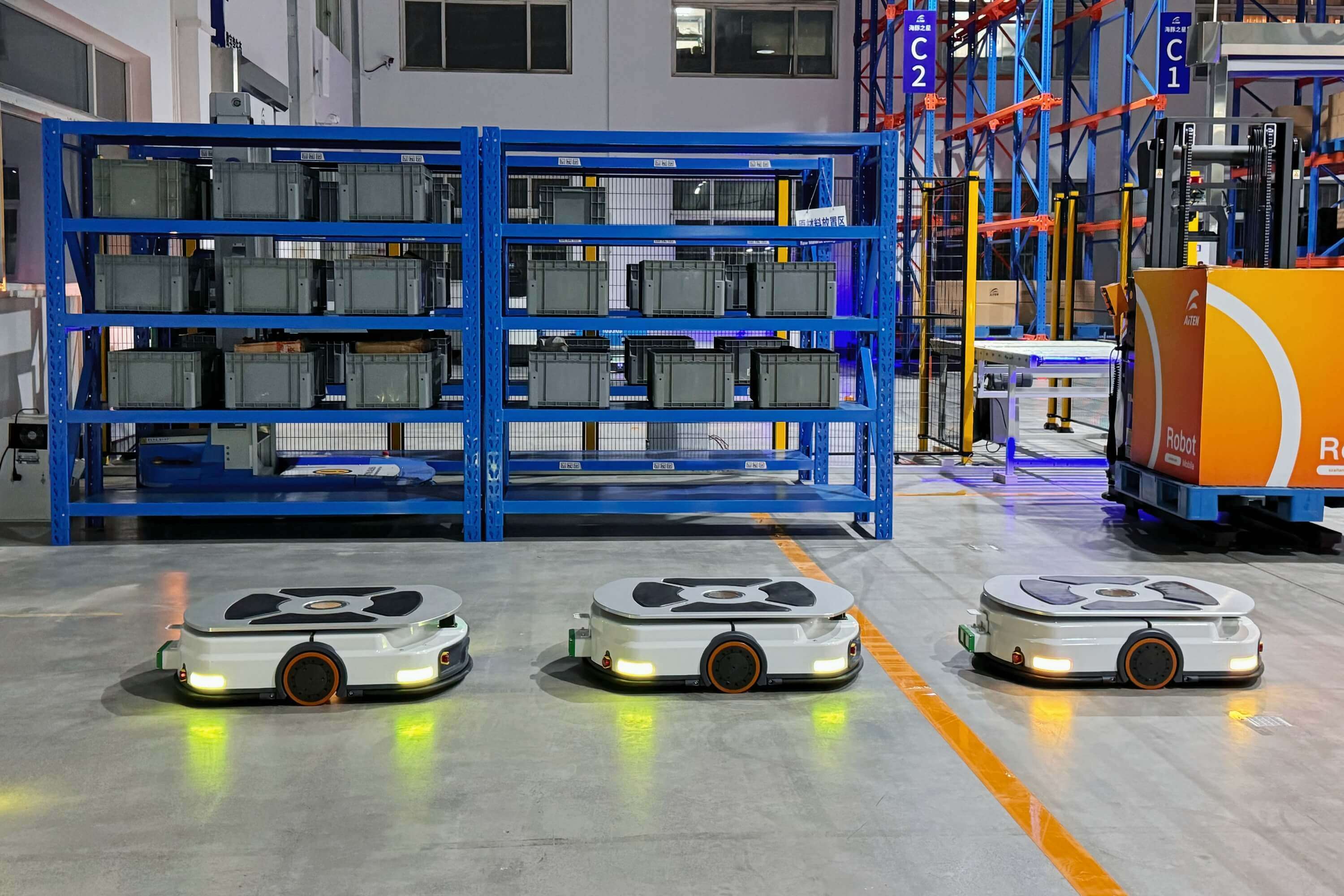 jcjc5500公海AMR托盘搬运车：赋能仓库自动化托盘运输